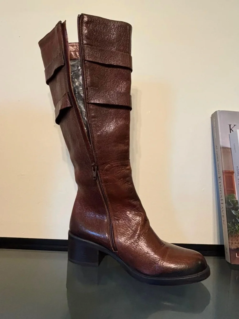 Emanuele Crasto Women’s leather Over-The-Knee Buckle Boots in Brown l